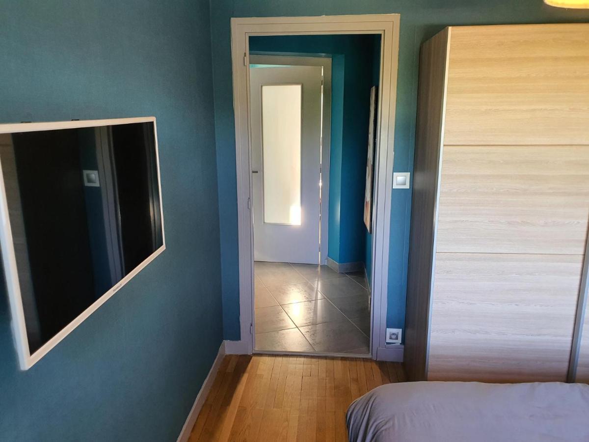 Studio Meuble Saint Cyr au Mont d'Or Bagian luar foto
